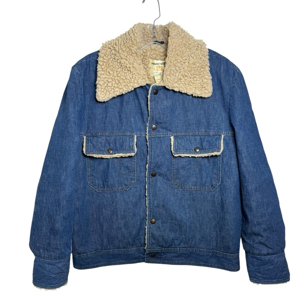 SOLD Vintage Denim Sherpa Trucker Jacket Size Medium Blue Jean 70s 80s